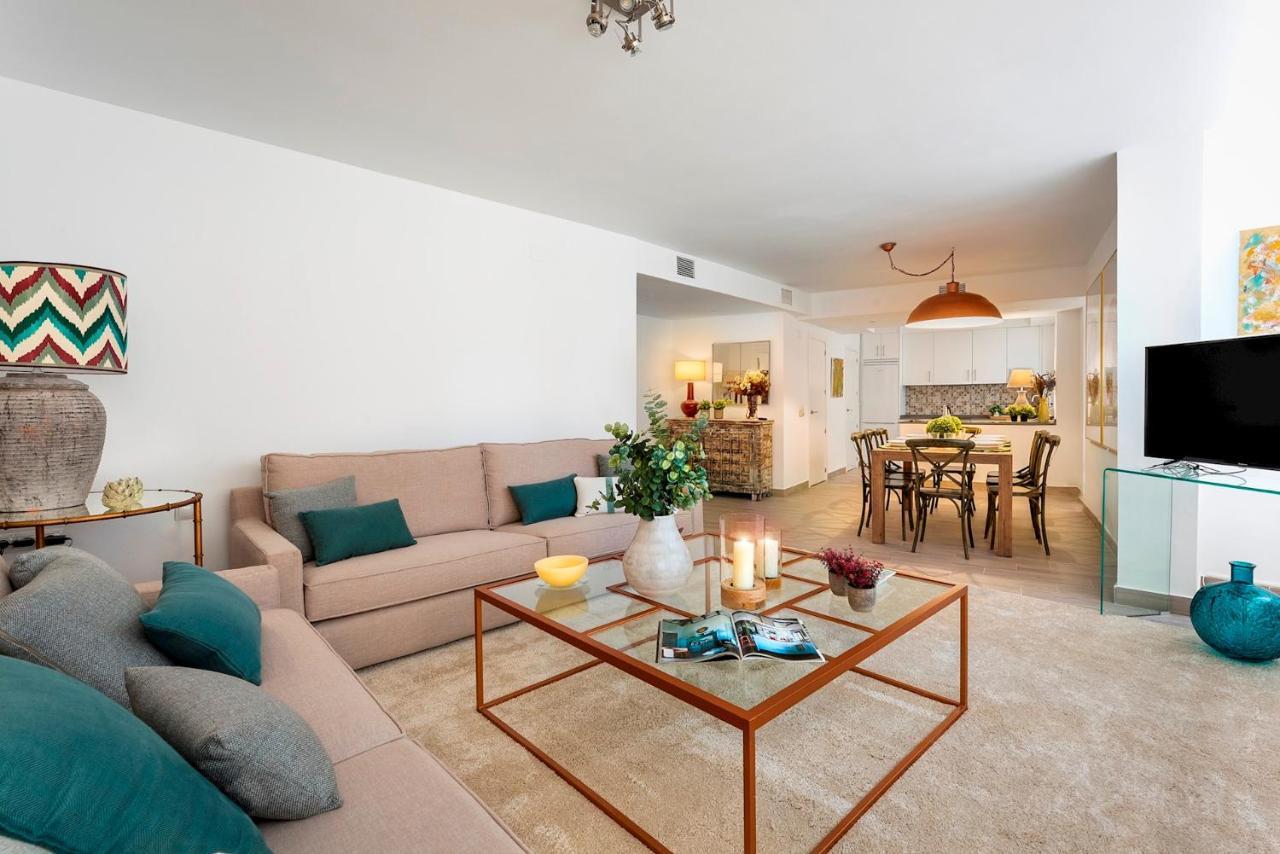 Genteel Home Plaza De Las Flores Malaga Ngoại thất bức ảnh
