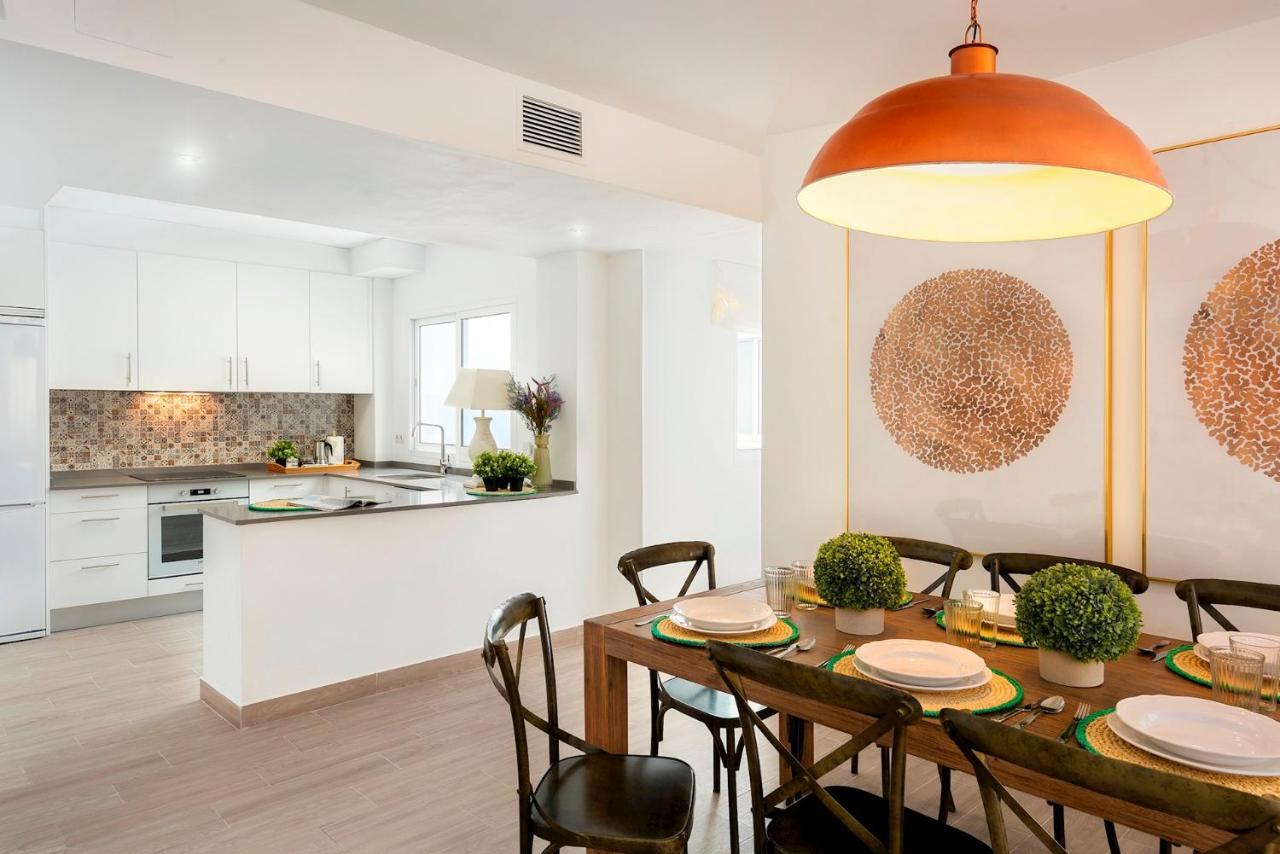 Genteel Home Plaza De Las Flores Malaga Ngoại thất bức ảnh